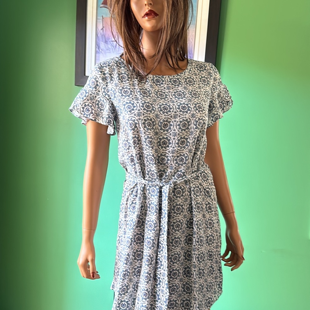 Women's Blue Floral Tie-Waist Dress